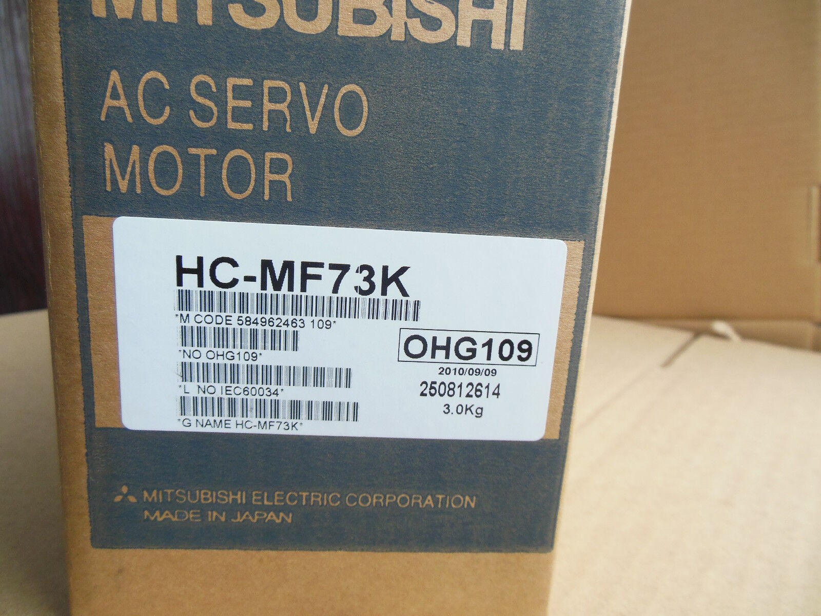 SERVO MOTOR HC-MF73K FREE EXPEDITED SHIPPING HCMF73K NEW #F5