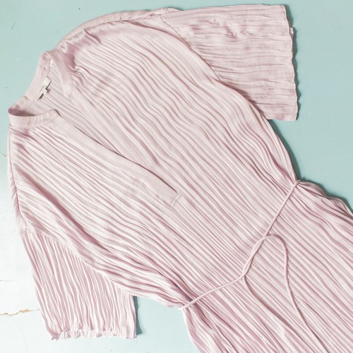 Vestido Vince Lavanda Manga Corta Satén Aplastado Cuello Banda Midi Cinturón Talla M - Imagen 3 de 9