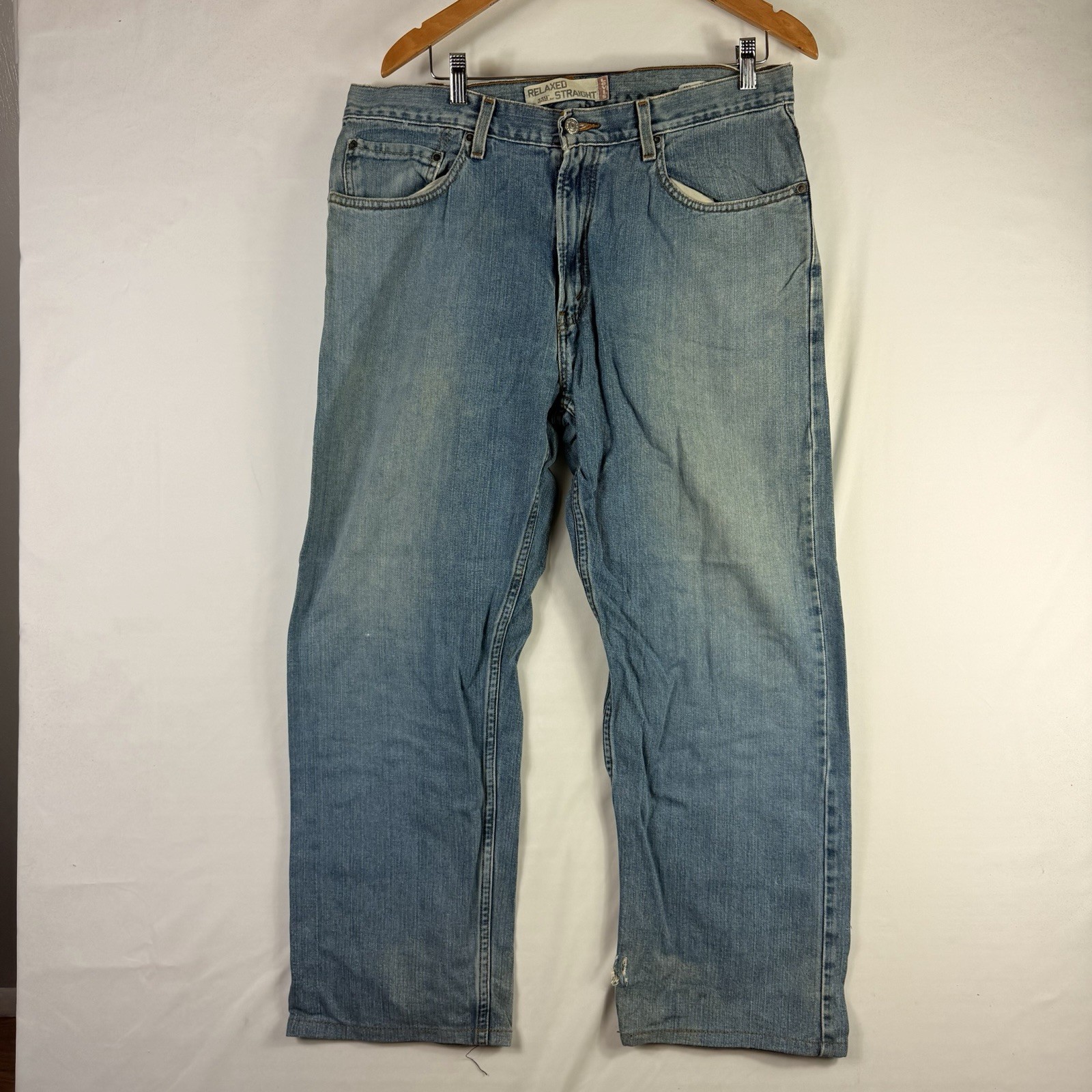 Levi’s 559 Jeans Men’s 36x28 Blue Light Wash Denim Relaxed Straight Fit