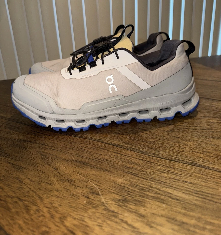 On Running Cloudhero Waterproof Silver Fog 3ye10032064 Youth Size 5.5 - Image 3 of 4