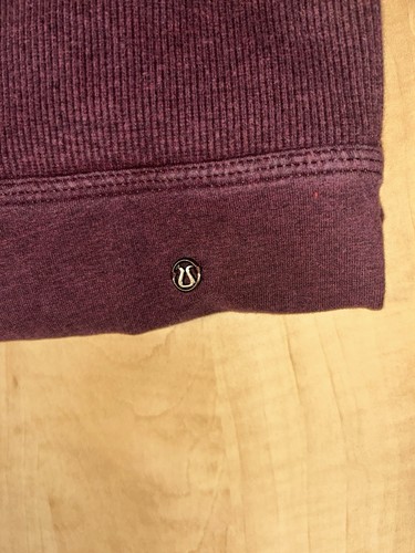Lululemon Damen Burgunderrot Wasserfallausschnitt Daumenloch Stress weniger Pullover Hoodie Größe 6 - Bild 4 von 5