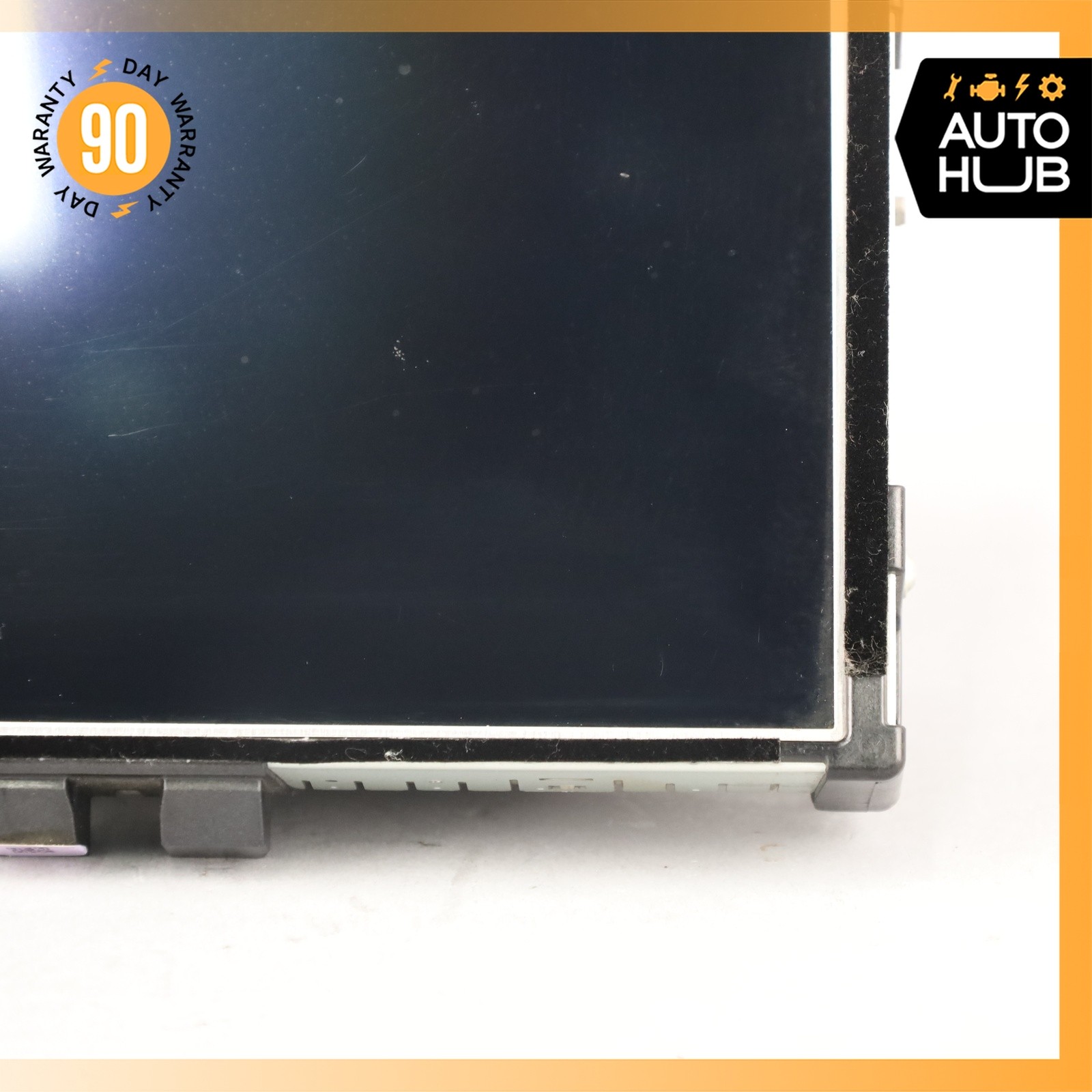 17-22 Maserati Levante M161 Navigation Display Screen Monitor 670106294 OEM