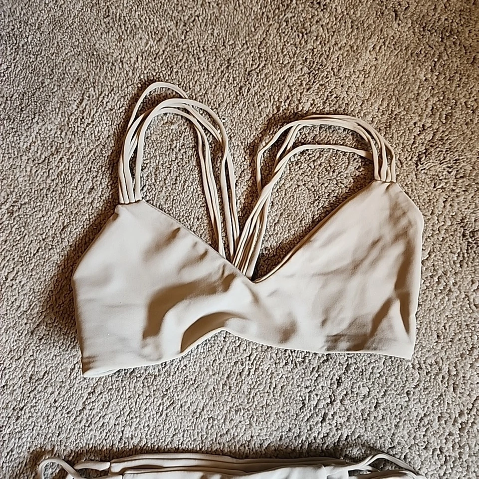 MIKOH Traje de baño Bikini Conjunto Banyans Top Lanai Bottoms Bronceado Traje de baño Xsmall Foto 3 de 4