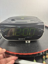 SONY Dream Machine FM/AM Radio CD Player Alarm Clock ICF-CD815 WORKS GREAT 