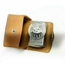 Vintage Argus L44 Light meter w/ original case and cover