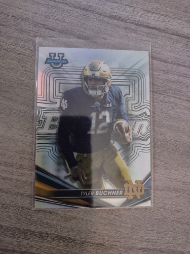 2022 Bowman Best University Tyler Buchner REFRACTOR RC #84 NOTRE DAME IRLANDZKI - Zdjęcie 3 z 4