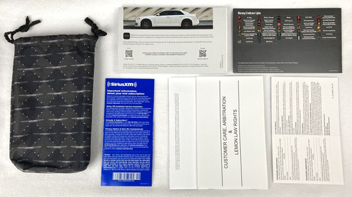 Chrysler 300 2021 juego manual del propietario con estuche, tarjetas de asistencia en carretera gratuitas - Imagen 4 de 7