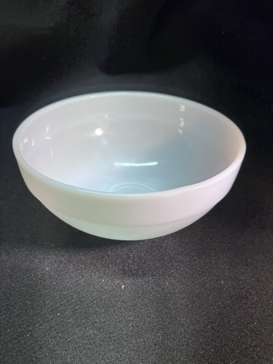 Vintage Fire King Oven Ware White Smooth Bowl - 7.5” x 3.5