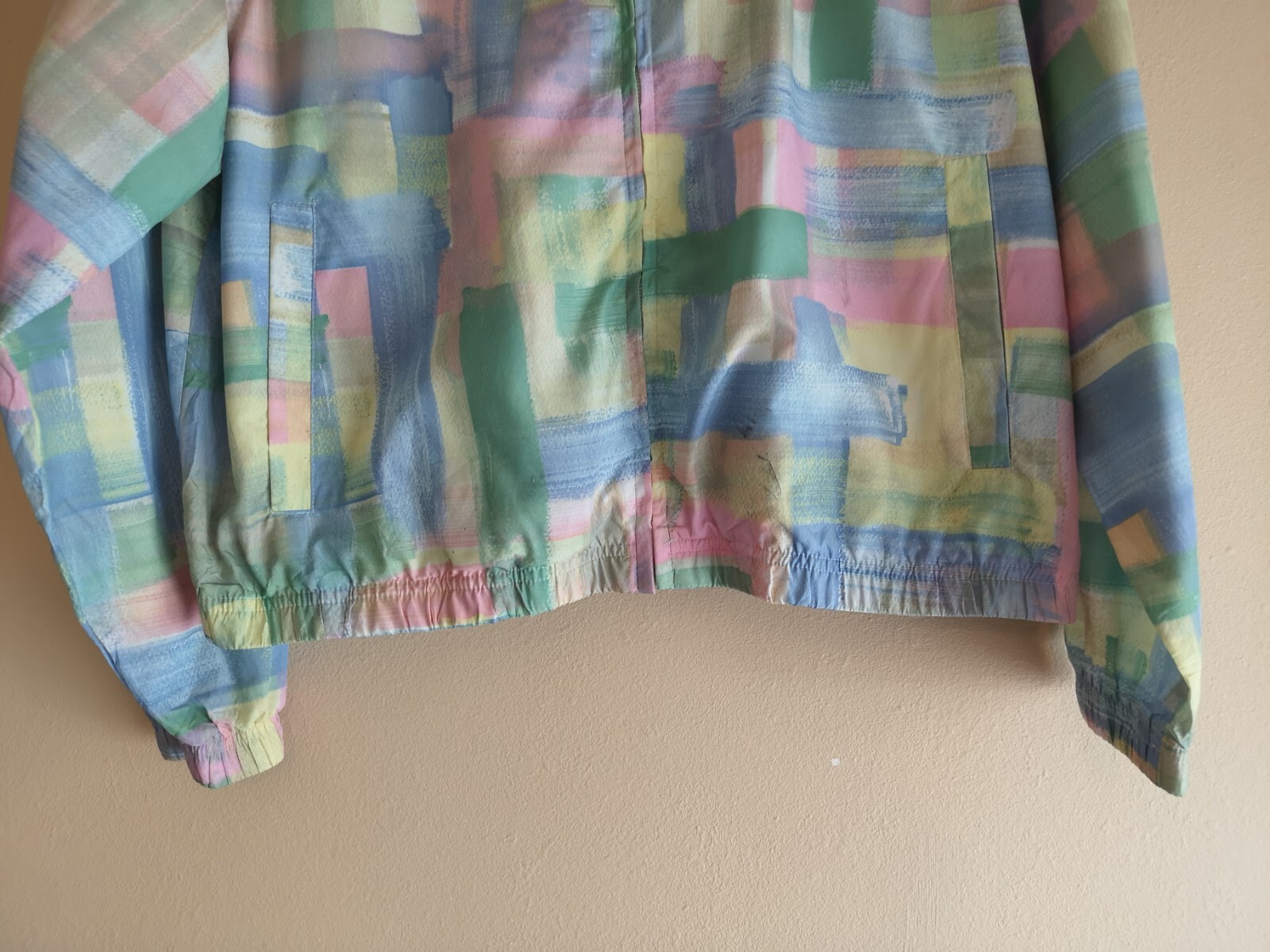 Picture 4 of 4