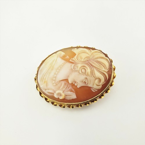 Vintage 14 Karat Yellow Gold Cameo Brooch/Pendant #9703 - Picture 3 of 9
