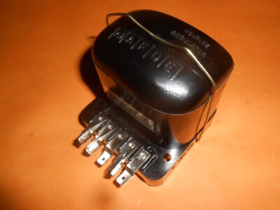 FORD CONSUL ZEPHYR ZODIAC Mk2 (1960-62) DYNAMO VOLTAGE REGULATOR / CONTROL BOX