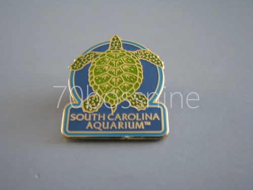 SOUTH CAROLINA AQUARIUM SEA TURTLE LOGO 1 1/8" TRAVEL HAT PIN LAPEL PIN