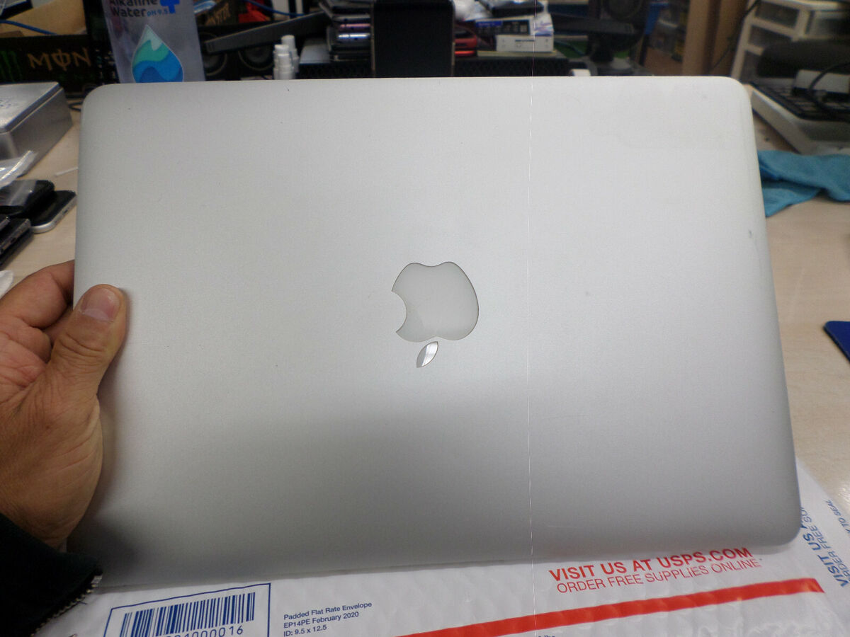 Awesome Apple MacBook Pro A1502 Retina 13.3 iLaptop Mid 2014 Awesome Apple MacBook Pro A1502 Retina 13.3 iLaptop Mid 2014