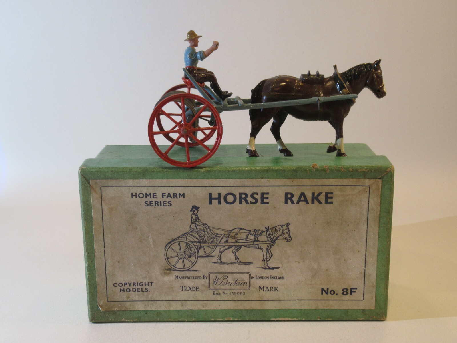 Bache Remorque Miniature Britains - Horse Rake (charrue De Laboureur) En Plomb - Vintage UK Britains Fiat