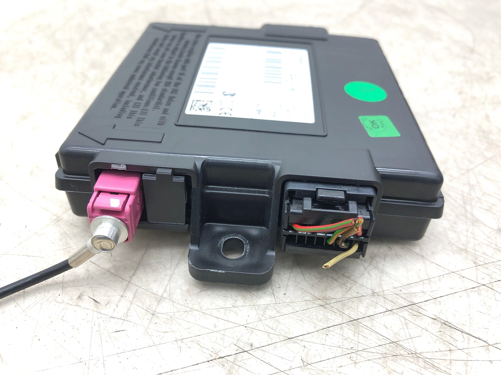 2017-2022 MASERATI LEVANTE PASSIVE KEYLESS ENTRY CONTROL MODUEL 670101219 OEM