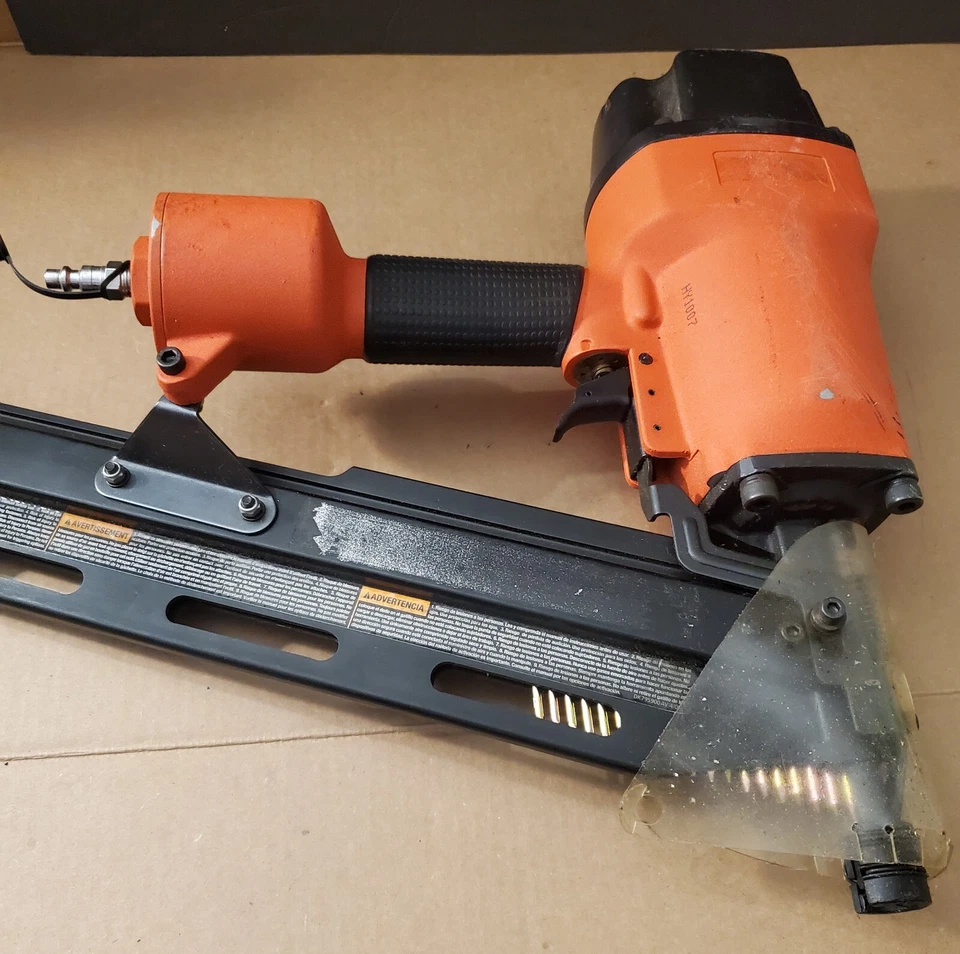 Clavadora neumática Husky cabeza redonda marco 20" Foto 2 de 4