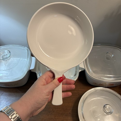 Corning Ware Wildflower Lot Of 5 Dishes With Lids EUC 3 Casserole 2 Skillet - Picture 4 of 21