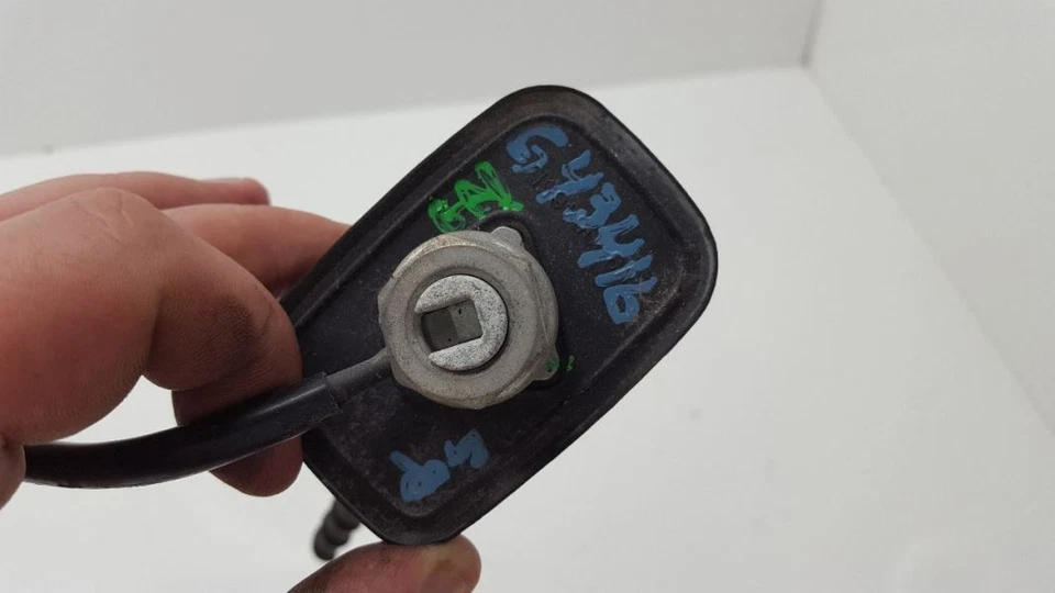 Antena con mástil 2007 08 Infiniti FX35 FX45 Foto 2 de 4