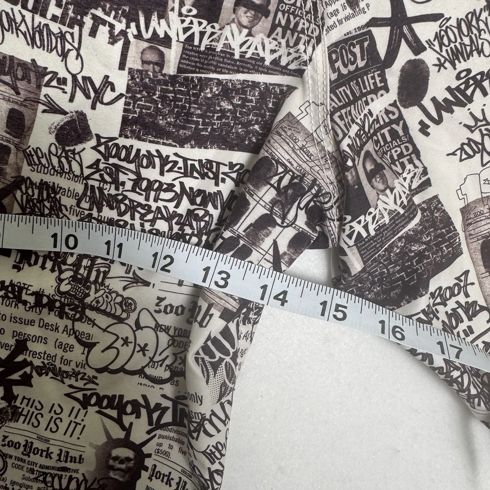 Pantalones Cortos de Natación ZOO YORK Graffiti Estampado de Periódico Para Hombres Talla 38 Patinador Foto 3 de 4