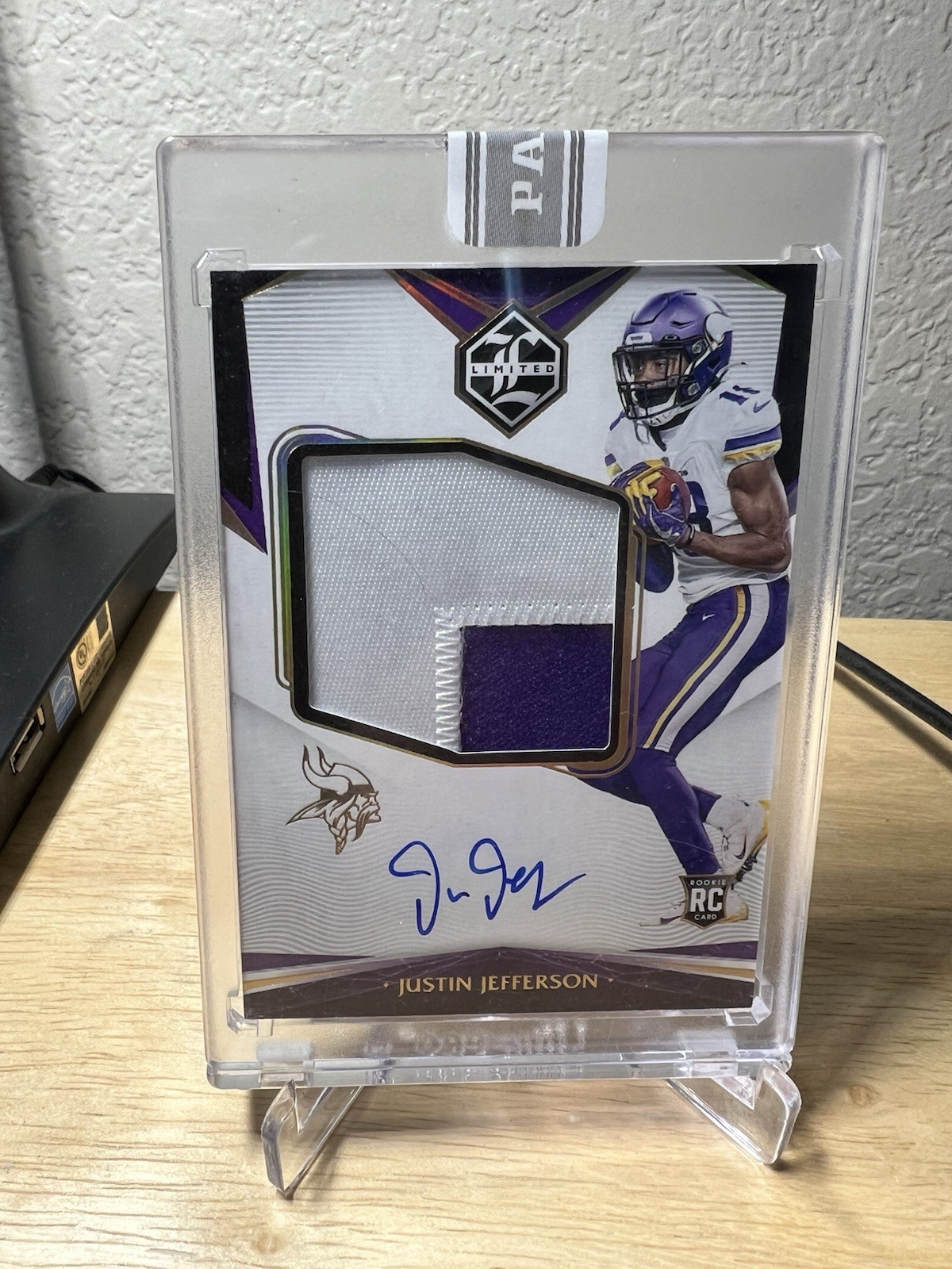 Justin Jefferson Panini Limited #158 Patch Autograph