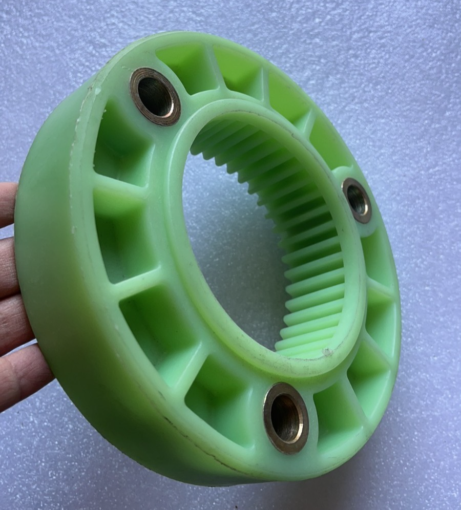 KNJ11390 COUPLING FLANGE WITH OUT HUB FOR CASE CX130B CX135C