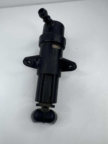 BMW 7 E65, E66, E67 Scheinwerferwaschanlage rechts 700194909 3.90 32751074