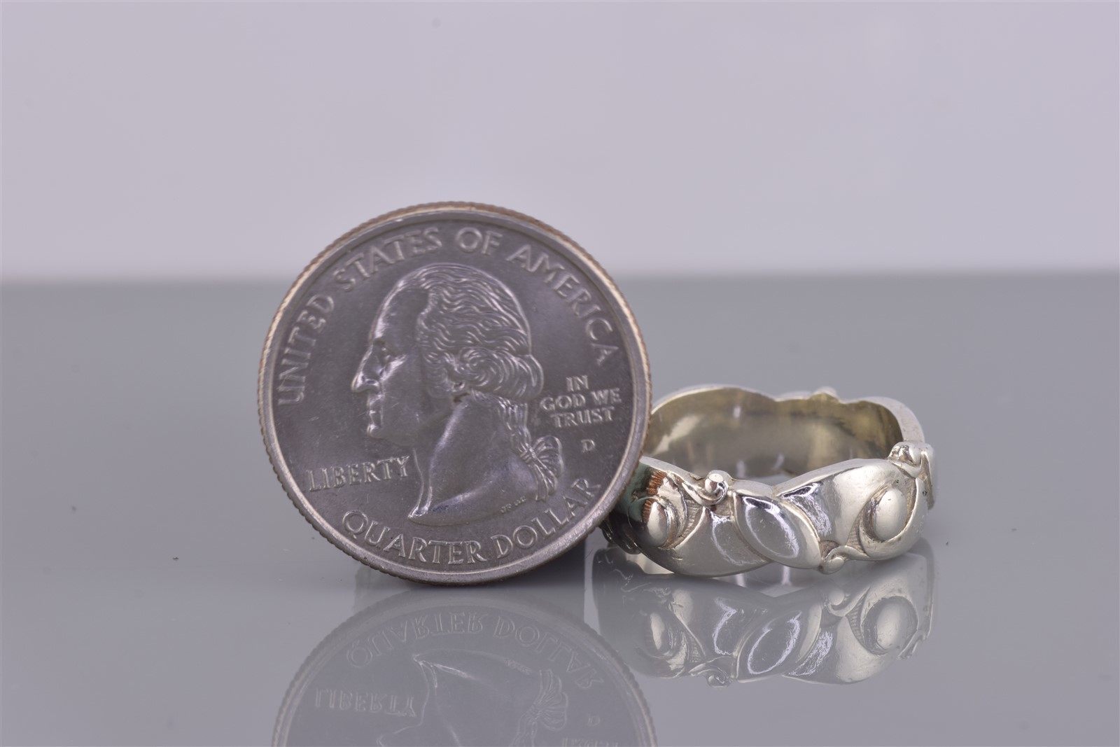 Sterling Silver Swirled Leaf Bead Patterned Etern… - image 8