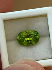 2.55ct Green San Carlos Gila Co. Arizona Peridot. Very Nice *SI GRADE*