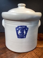Pfaltzgraff YORKTOWNE No. 3 Keystone Canister with Lid  USA