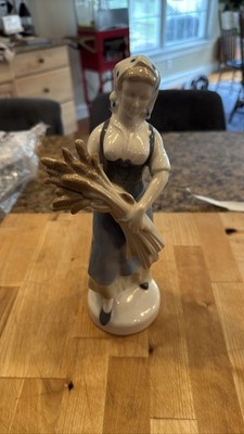 Goebel Porcelain Figurine Woman Holding Wheat Sheaf West Germany