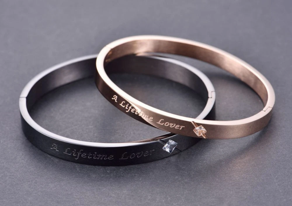 Cheap bracelets store for girlfriend