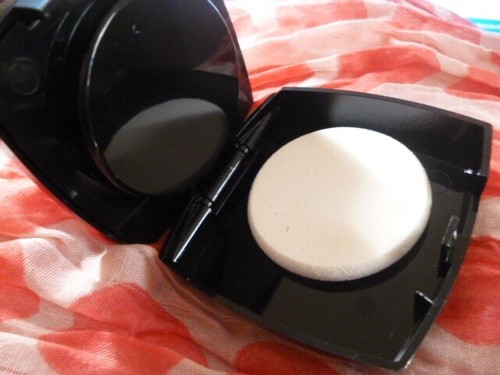 Avon True Flawless Matte Cream To Powder Foundation~10 Warm Ivory~New & Boxed~ - Picture 3 of 7