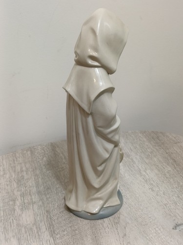 Nao by Lladro Pottery - Hooded Boy With Dog VGC Vintage - Picture 9 of 15