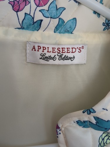 Appleseed’s Steppweste Damen Größe S. Botanischer Blumenmuster auf Creme - Bild 6 von 9