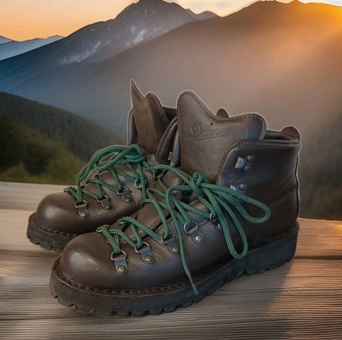 Danner Mountain Light Boots - Highly rated Buy It For Life recommendation