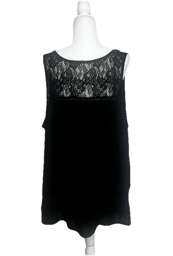 Torrid Gr. 5XL schwarze ärmellose Bluse Spitze Akzente fließend Stretch Freizeit