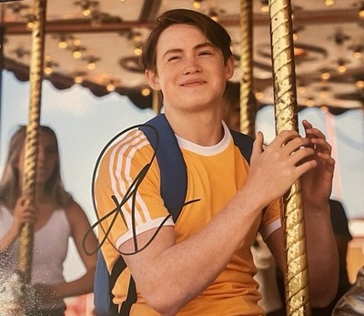 Kit Connor Heartstopper Signed Autograph 8x10 photo