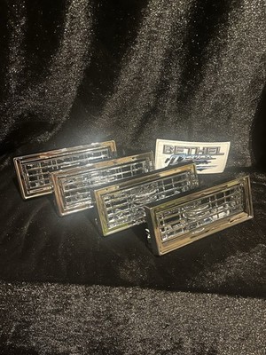 Set of 4 Peterbilt Dash A/C Heater Vent Chrome 379 Pete United Pacific 41018