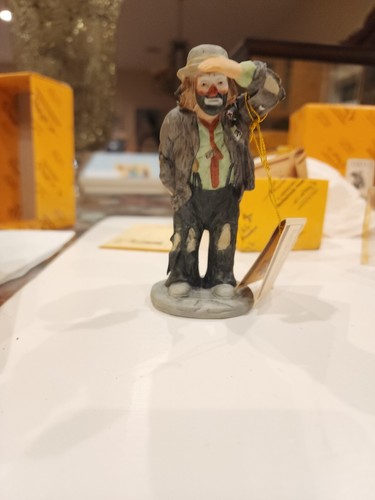 Flambro Emmett Kelly Jr Miniatur Clown Figur #10001 "Looking Out To See" - Bild 2 von 7
