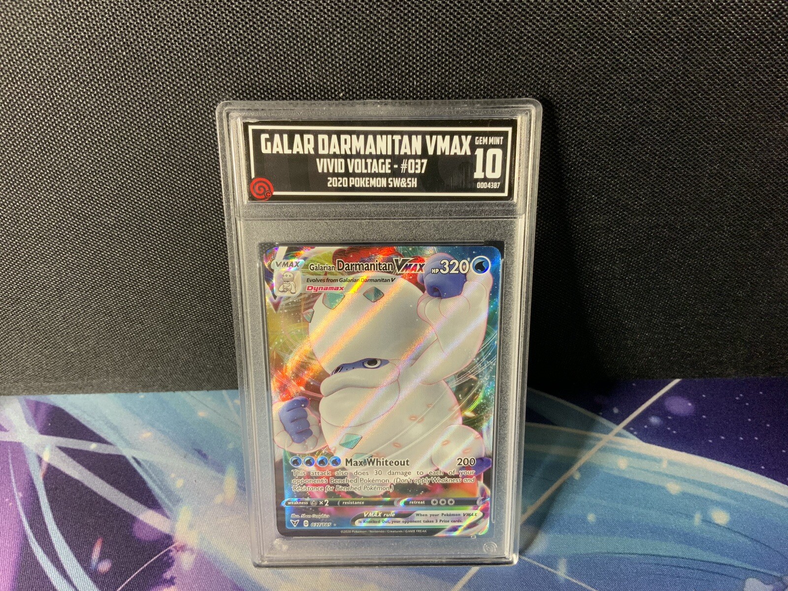 TCCG 10 PSA 10 CGC 10 Eq Galarian Darmanitan VMAX 037/185 - Vivid Voltage GEM!
