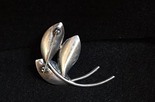 Vintage Brooch Sterling A&K of Denmark - Picture 2 of 3