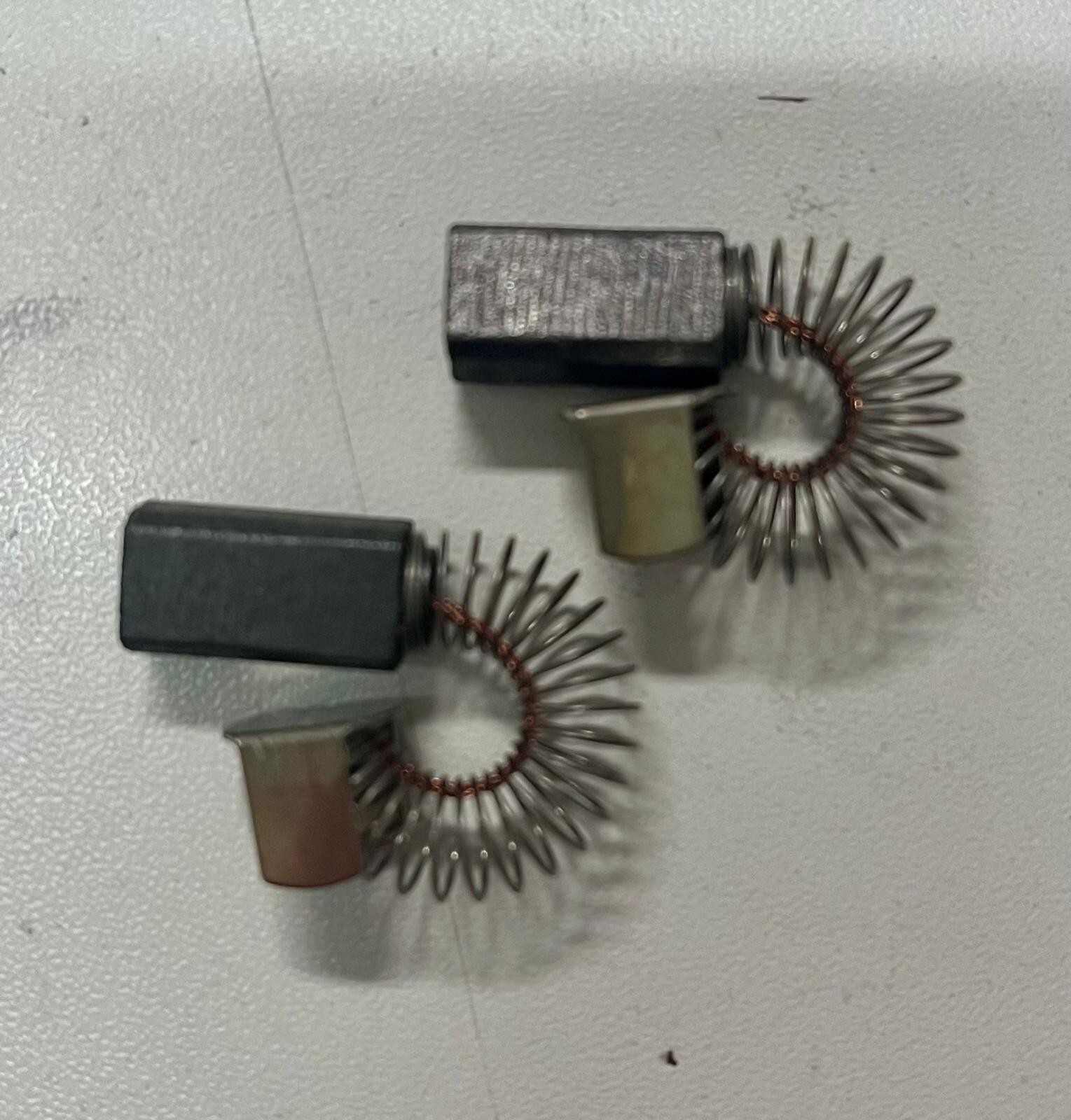 RUPES COPPIA CARBONCINI SPAZZOLE ORIGINALI PER MODELLI SSPF-SS70-RP84