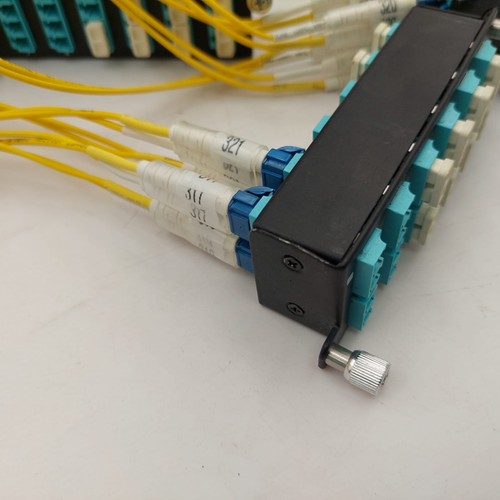 4 pcs lot Tripp Lite N484-12LC 10GbE Pass-Through Cassette with cable - Picture 5 of 8