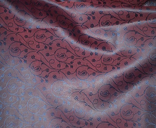 Banaras seda borgoña tejido cachemira diseño floral estola, envoltura, chal - Imagen 6 de 6