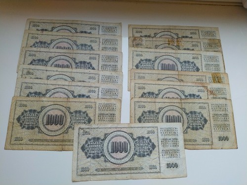DINARA JUGOSLAVIA 1000 BANCONOTA " PEASANT WOMAN " 1981 LOTTO DI 13 PEZZI - Imagen 3 de 4