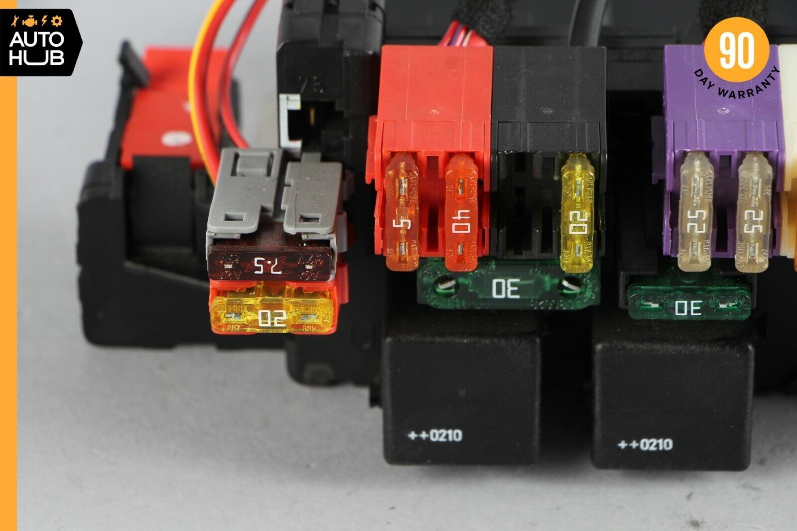 03-12 Mercedes R230 SL500 SL550 SL55 AMG Rear SAM Fuse Box Relay Module OEM