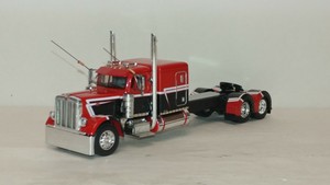 Dcp-Custom-stretched-frame-red-black-Peterbilt-379-63-034-flattop-tractor-1-64