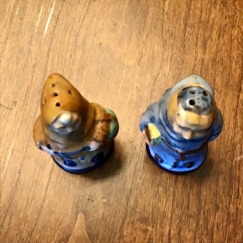 Vintage Friar Salt & Pepper Shakers - Picture 3 of 7