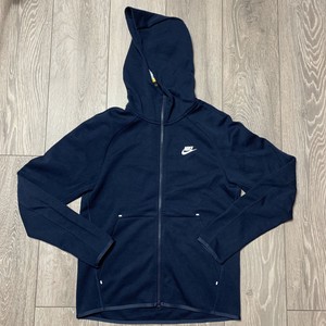 tech fleece obsidian