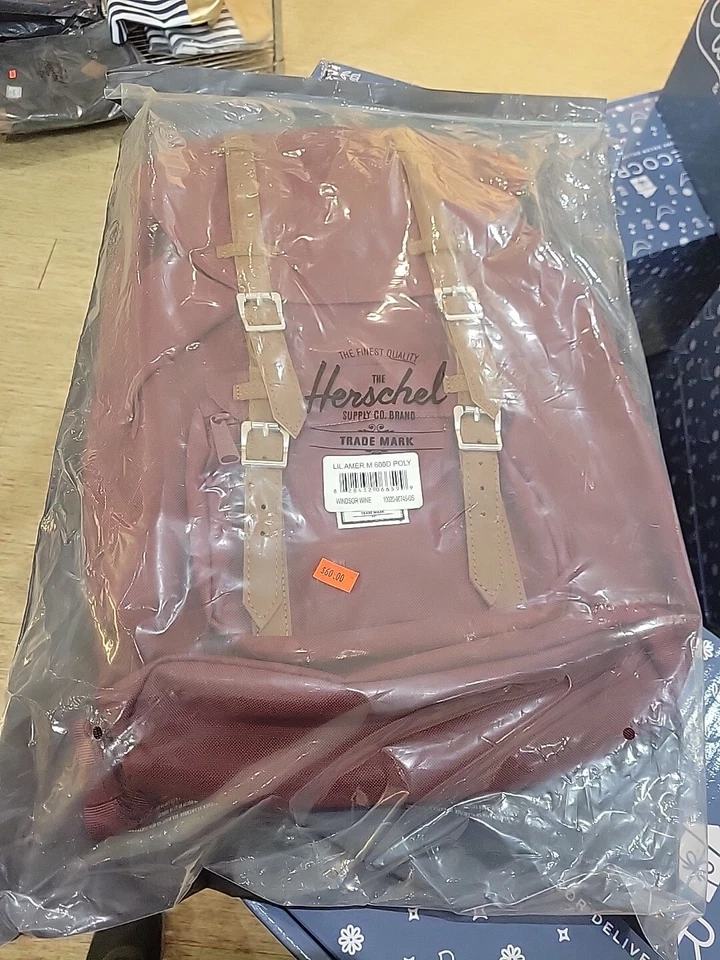MOCHILA HERSCHEL LIL AMBER M 600D POLI - NUEVA Foto 2 de 4